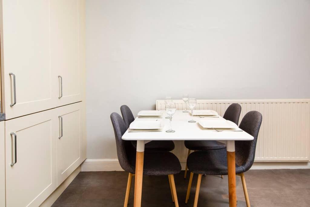 Clifton Spacious 3 Bed Apt&Parking-Simply Check In Bristol Exterior foto