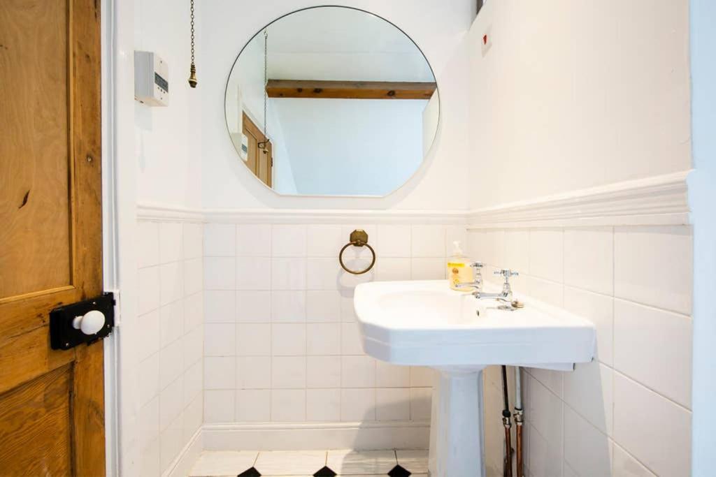 Clifton Spacious 3 Bed Apt&Parking-Simply Check In Bristol Exterior foto