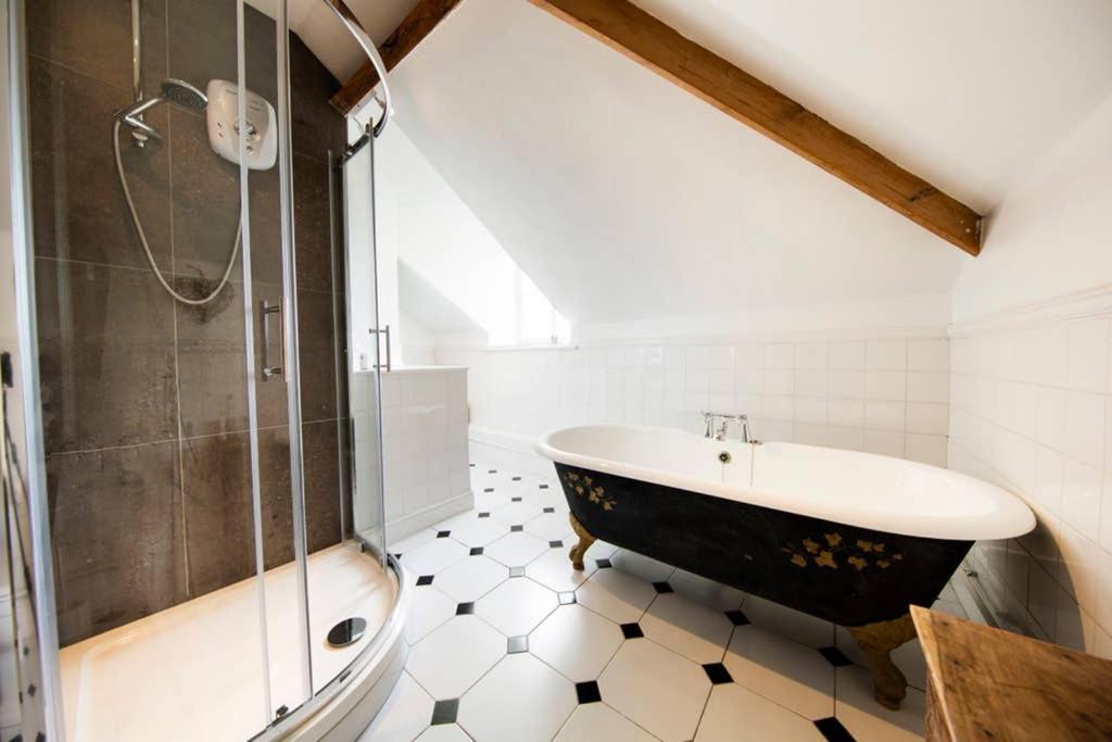 Clifton Spacious 3 Bed Apt&Parking-Simply Check In Bristol Exterior foto